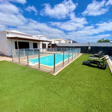 Villa Abuelo Paco - Private Heated Pool プラヤ・ブランカ エクステリア 写真
