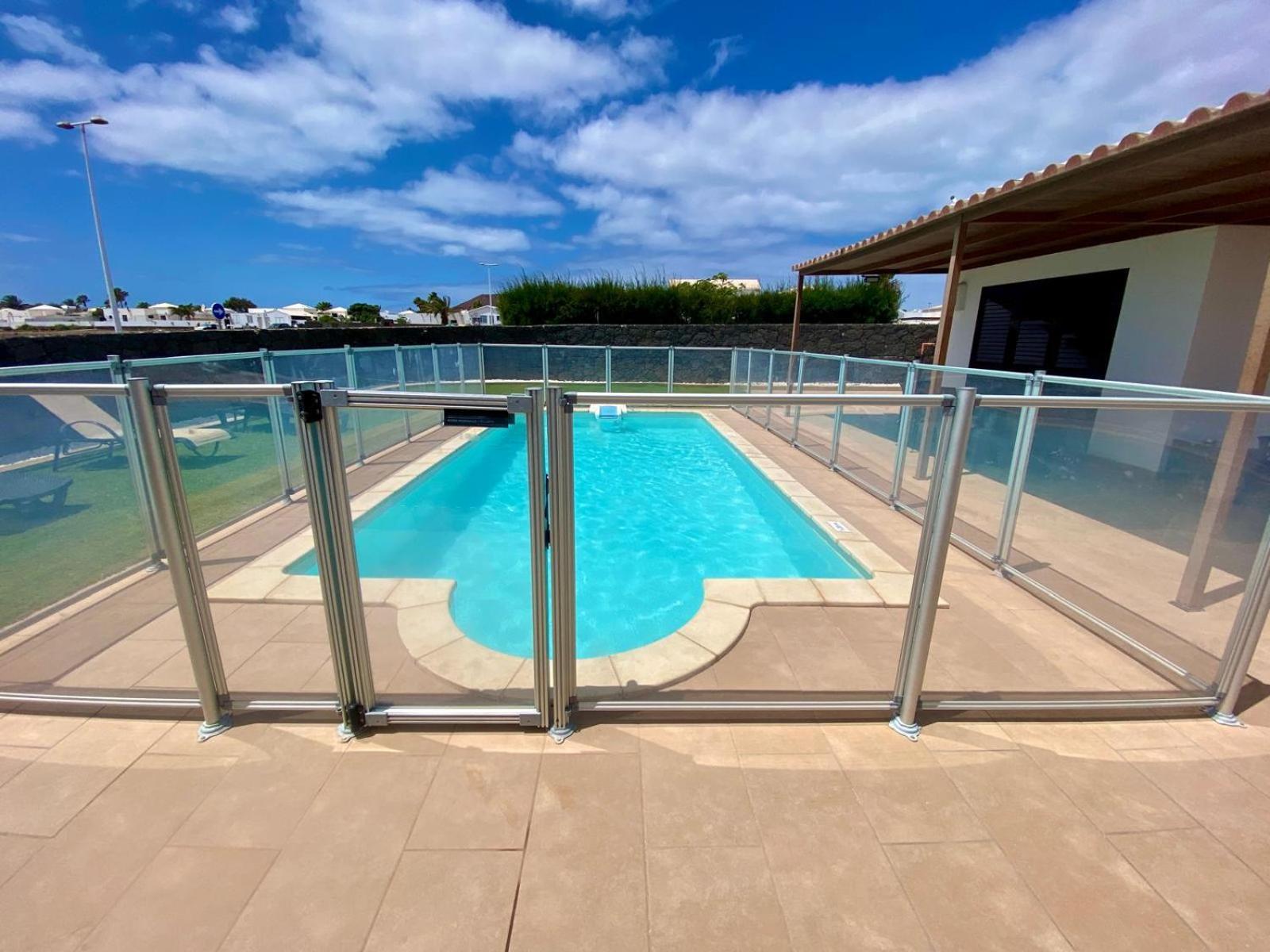 Villa Abuelo Paco - Private Heated Pool プラヤ・ブランカ エクステリア 写真